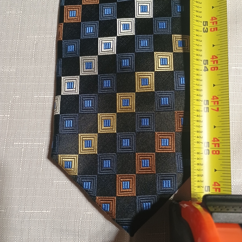 Black and Blue Geometric Patterned Tie